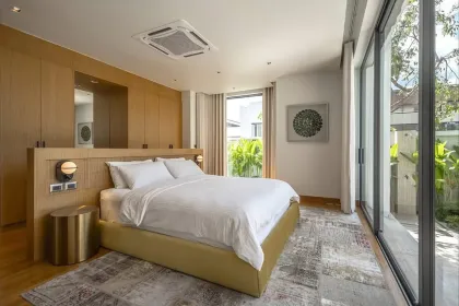 Полностью обновленная трехкомнатная вилла класса люкс в Botanica Modern Loft 2