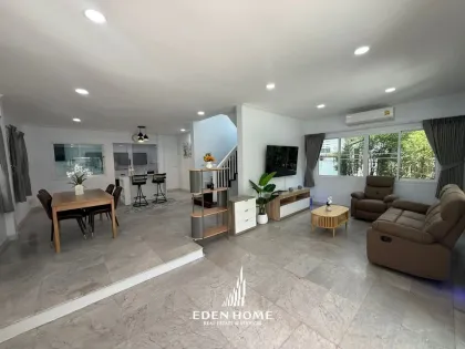 Renoviertes Familienhaus mit 3 Schlafzimmern & 2 Bädern in Land & Houses Chalong