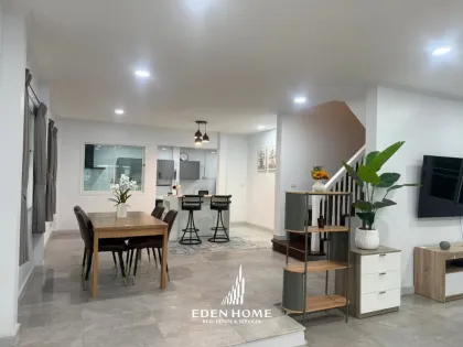 Renoviertes Familienhaus mit 3 Schlafzimmern & 2 Bädern in Land & Houses Chalong