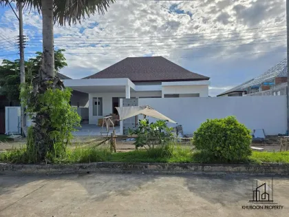 Luxury 3-Bedroom Villa with Pool in Malli Villa, Thalang