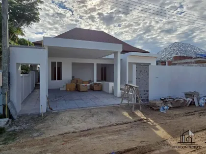 Luxury 3-Bedroom Villa with Pool in Malli Villa, Thalang