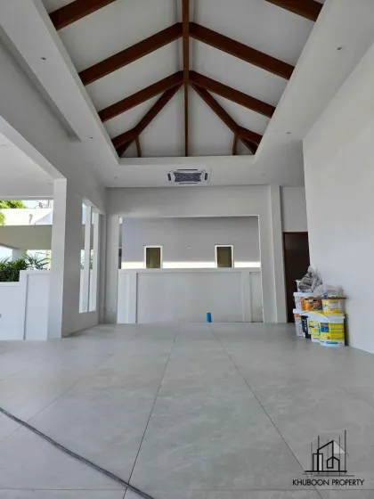 Luxury 3-Bedroom Villa with Pool in Malli Villa, Thalang