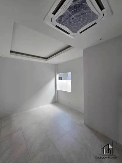 Luxury 3-Bedroom Villa with Pool in Malli Villa, Thalang