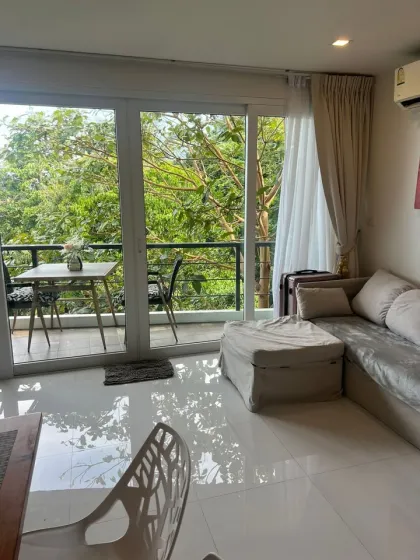 Квартира в продаже в Karon Butterfly Condo с видом на море и бассейн