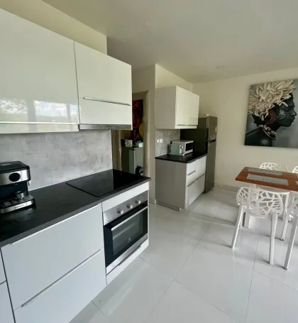 Квартира в продаже в Karon Butterfly Condo с видом на море и бассейн