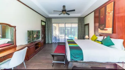 Villa jardin spacieuse de 4 chambres près de la plage Bang Tao