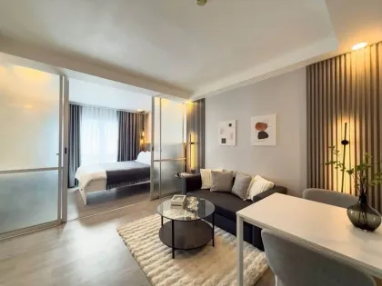 1-Zimmer-Wohnung mit Poolblick im DCondo Kathu-Patong