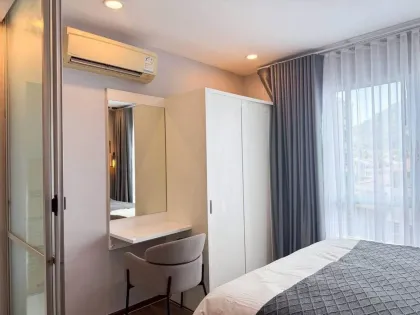 1-Zimmer-Wohnung mit Poolblick im DCondo Kathu-Patong