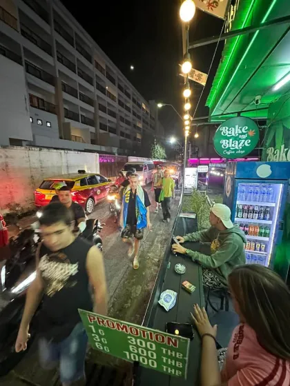 中央芭东现成咖啡店业务出售