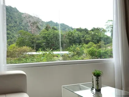 Appartement 1 chambre au BayCliff Patong Condo avec vue sur mer