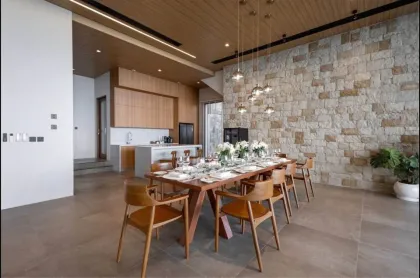 Villa ultra-luxueuse avec vue sur l'océan : 5 chambres, 6 salles de bain