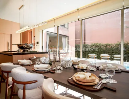 Villa moderna de 3 dormitorios con piscina en Pasak Thalang, Phuket