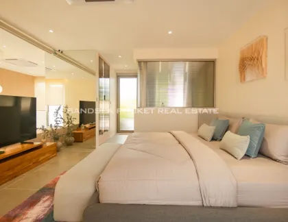 Villa moderna de 3 dormitorios con piscina en Pasak Thalang, Phuket