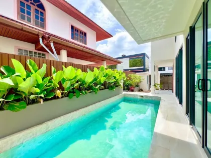 Luxury Two Story 3-Bedroom Pool Villa in Wichit, Phuket