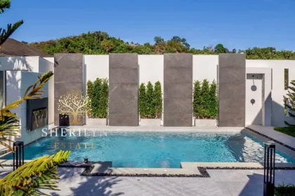 Villa Moderne avec Piscine à Vendre à Phuket Town