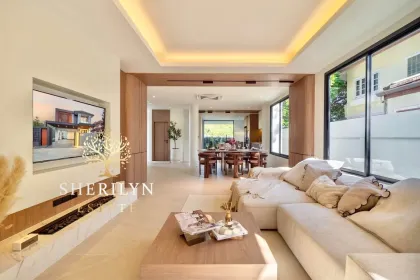 Villa Moderne avec Piscine à Vendre à Phuket Town