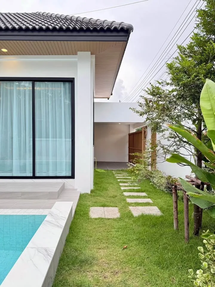 Villa privée avec piscine près de la British International School Phuket