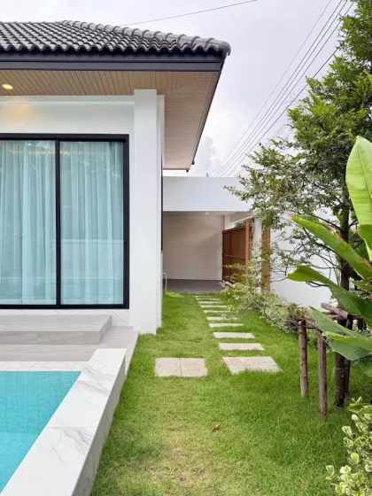 Вилла с личным бассейном рядом с British International School Phuket