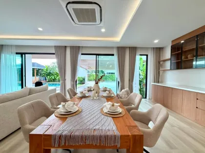 Dringender Verkauf: 3-Schlafzimmer-Poolvilla in Rawai