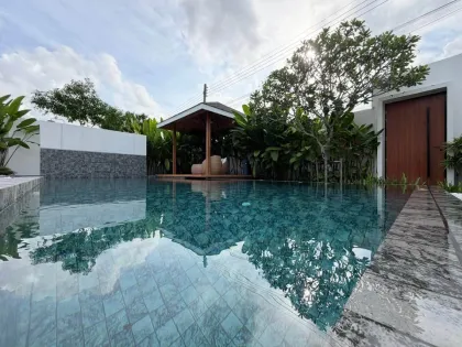 Dringender Verkauf: 3-Schlafzimmer-Poolvilla in Rawai