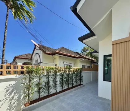 Отремонтированная вилла 3 спальни, 2 ванной на продажу в Phuket Villa California