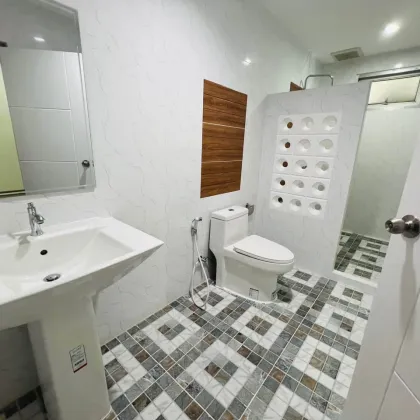 Villa Individuelle 3 Chambres avec Pièce Polyvalente à Thalang, Phuket