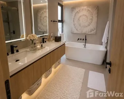 Modern 3-Bedroom Villa Near Bang Tao Beach