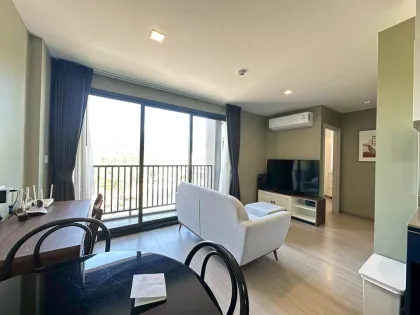 Квартира с 2 спальнями в продаже в The Base Central Condominium, Таланг