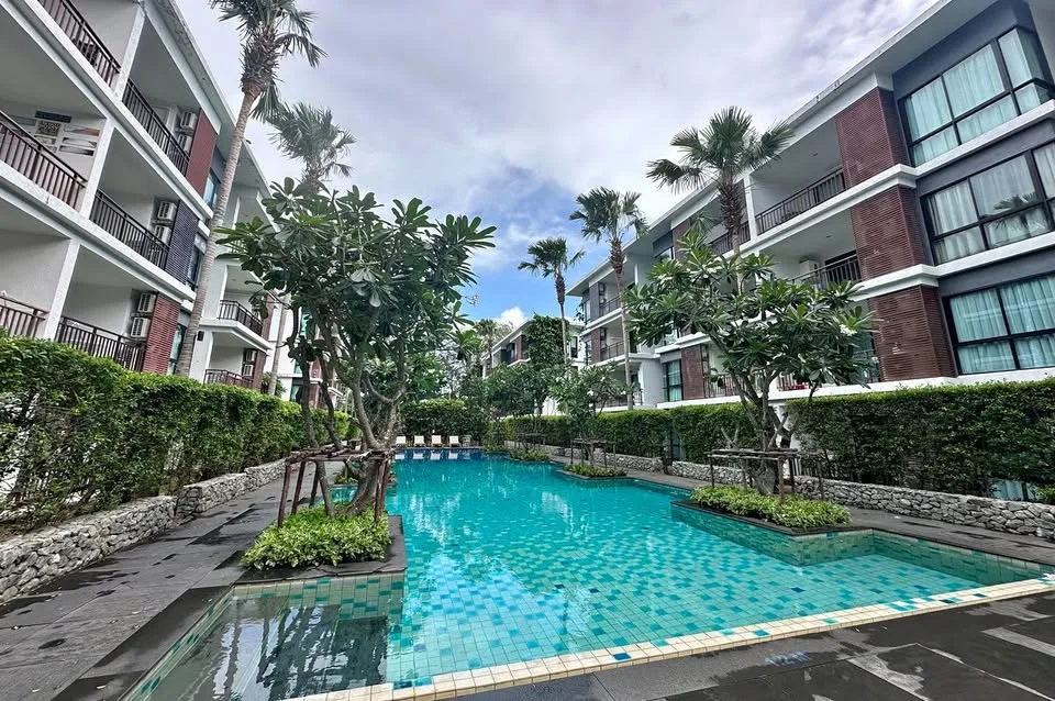 Moderno condominio de 1 dormitorio en venta en Rawai, Phuket