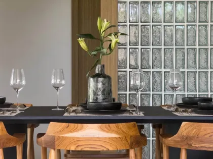Villa con piscina de 3 habitaciones y 4 baños en venta en Bang Jo, Phuket
