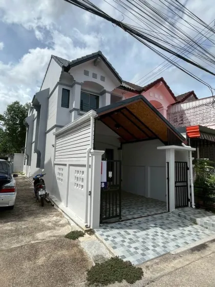 Таунхаус 3 спальни в продаже в Phuket Villa 3, Чалонг