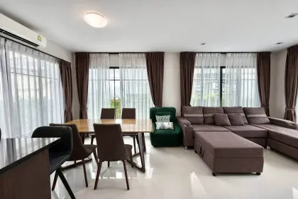 Вилла с 3 спальнями и 3 ванными в Burasiri Kohkeaw, Рай