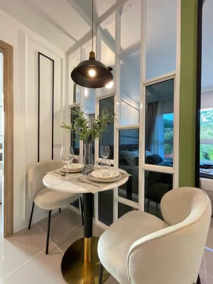 Renovierte 2-Zimmer-Wohnung im Lifely Royal Place mit Bergblick