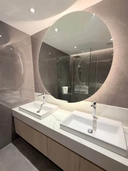 Luxus 3-Zimmer Eigentumswohnung mit Seeblick in Cherngtalay, Phuket