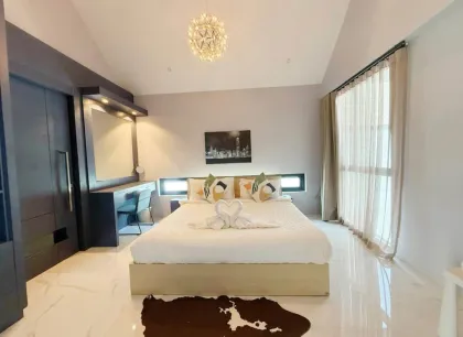 Villa avec piscine 3 chambres à vendre à Pasak8, Thalang, Phuket