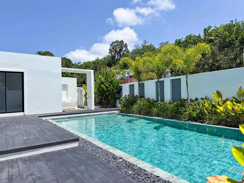 Impresionante villa con piscina de 3 dormitorios cerca del British International School Phuket