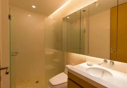 2 спальни и 2 ванной у пляжа в Pearl of Naithon