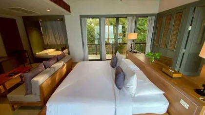 Villa de lujo con 4 dormitorios y vista al mar en Sripanwa, Phuket