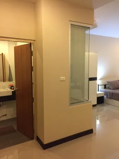 Студия с видом на море и горы в CHIC Condo, Карон