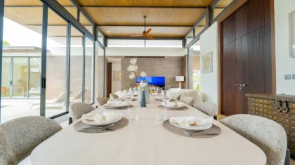 Ultra-Luxus Garten-Pool-Villa in Boat Avenue, Cherng Talay