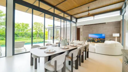 Ultra-Luxus Garten-Pool-Villa in Boat Avenue, Cherng Talay
