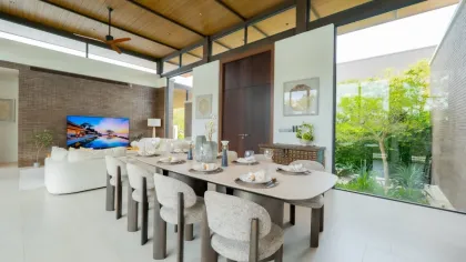 Ultra-Luxus Garten-Pool-Villa in Boat Avenue, Cherng Talay