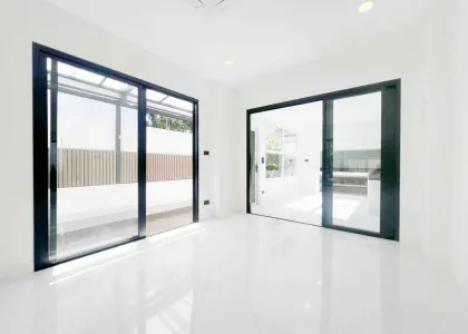 Отдельный дом 4 спальни 3 ванной в L&H Village Chalong