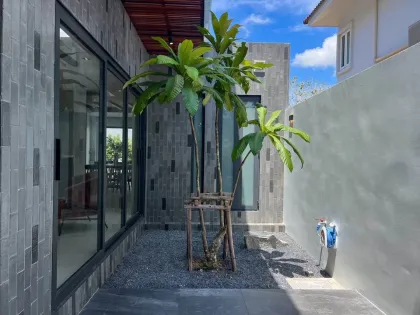 Современная вилла с бассейном в Patak Villa, Чалонг