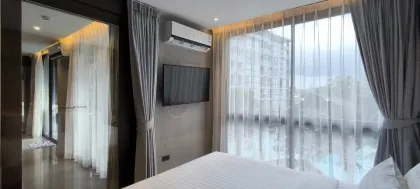 Apartamento de 2 Dormitorios en Kamala con Vista a la Piscina