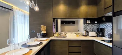 Apartamento de 2 Dormitorios en Kamala con Vista a la Piscina