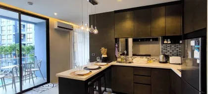 Apartamento de 2 Dormitorios en Kamala con Vista a la Piscina