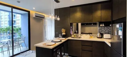 Apartamento de 2 Dormitorios en Kamala con Vista a la Piscina