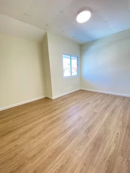 Casa adosada de 2 habitaciones y 1 baño en venta en Thalang