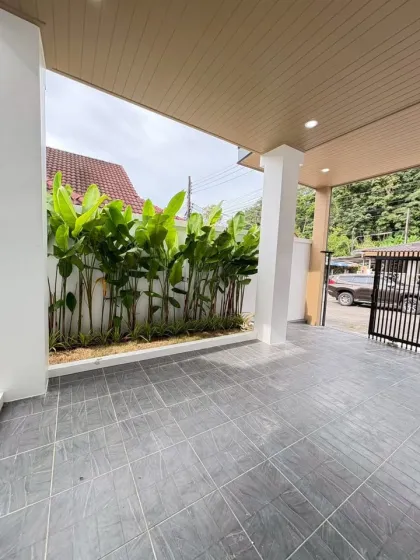 Casa gemela de 3 dormitorios y 3 baños en el centro de Phuket